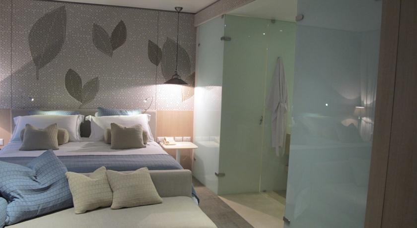 Hotel Nh Collection Bogota Terra 100 Royal Extérieur photo A room at the hotel